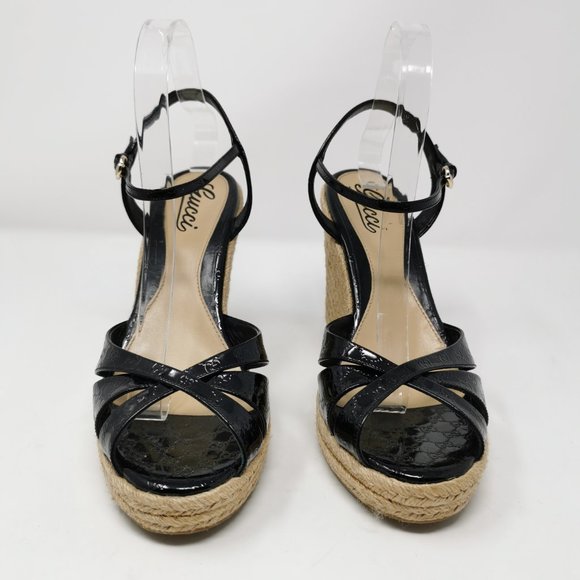 Gucci Black Patent Leather Wedge Platform Peep Toe Sandal GG Embossed Logo Heels - Picture 5 of 14